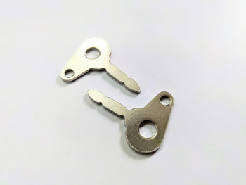 Royal Crusaders 2 X Massey ferguson 135 148 165 168 175 178 185 188 Lucas Type Ignition Keys
