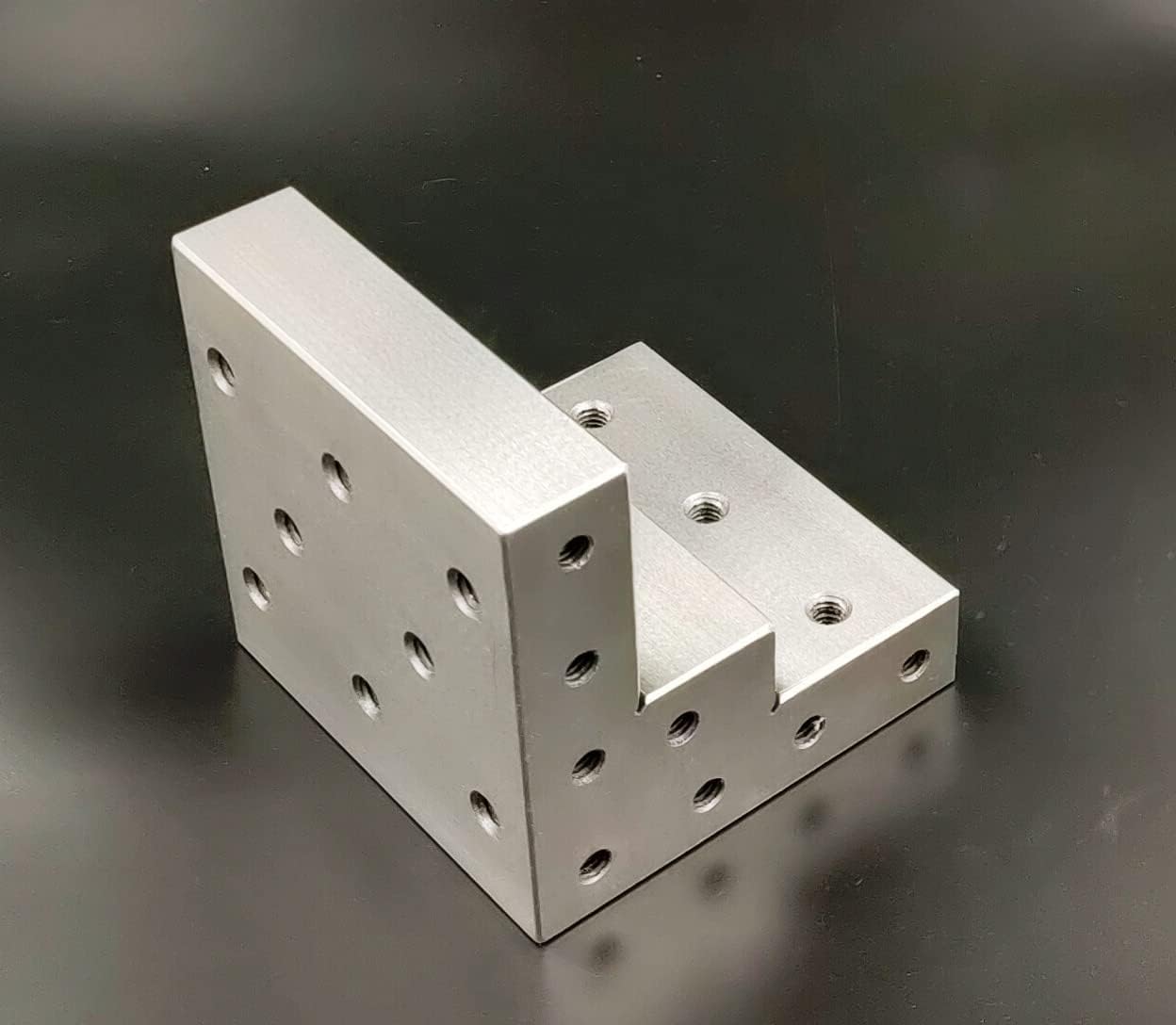 Caste Iron 100 mm/ 4" Stepped Angle Plate for Milling Machine Lathe Engineering Work-holding Tools-Tapped Drills