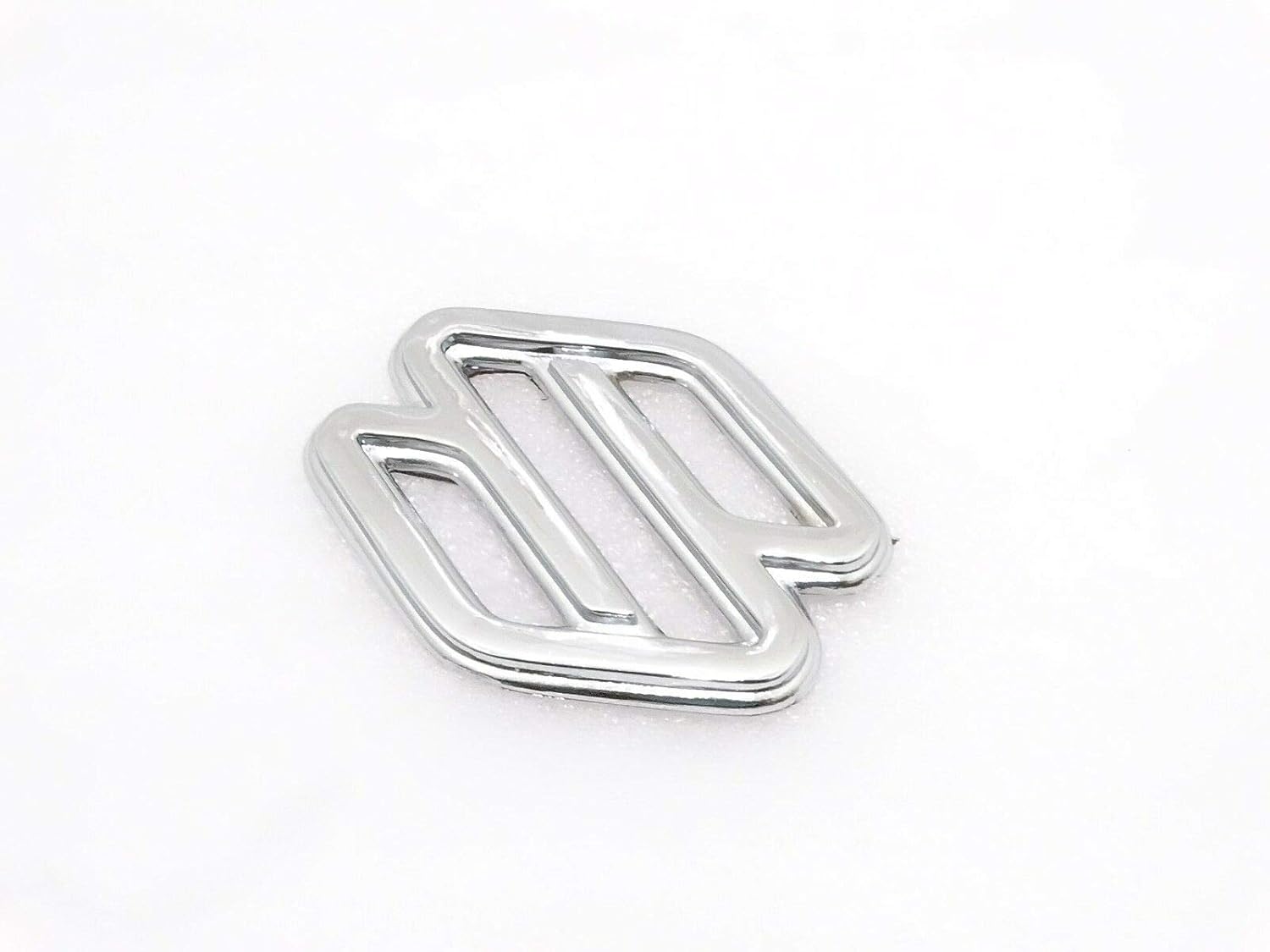 SUZUKI SAMURAI GYPSY PLASTIC CHROME LOGO DECAL EMBLEM