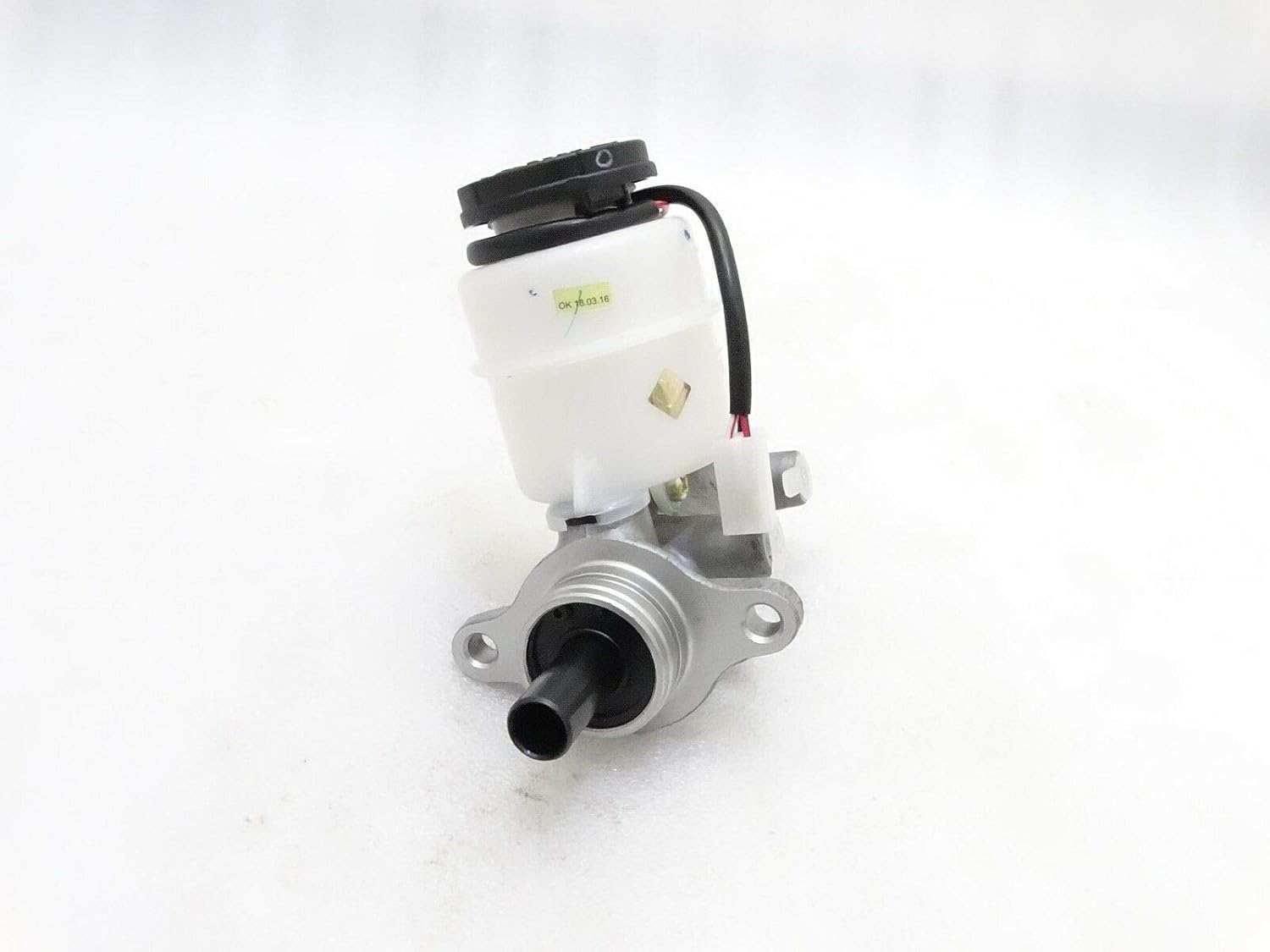 SUZUKI GYPSY BRAKE MASTER ASSEMBLY MPFI MODEL
