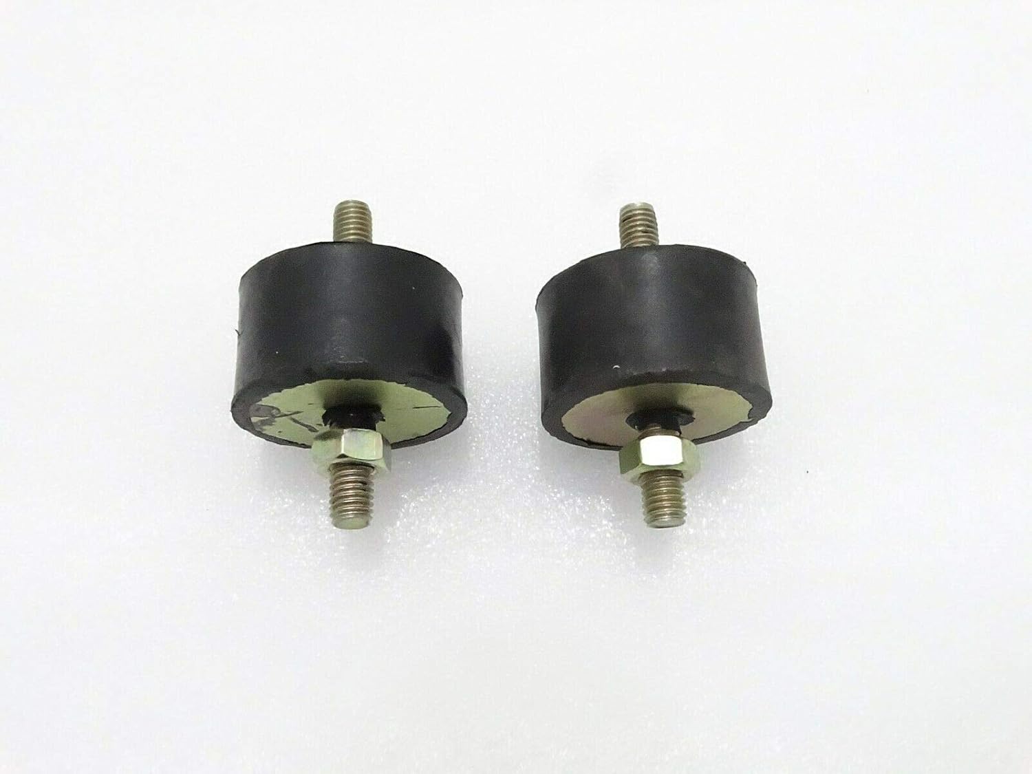 Royal Crusaders MASSEY 135 165 185 240 FUEL TANK MOUNTING DAMPER RUBBBER PAIR