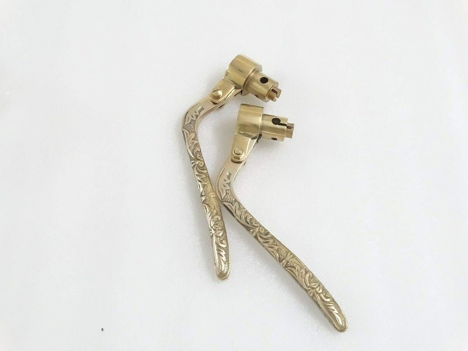 Royal Crusaders Inverted Levers Heavy Brass Beautifully Engroved 7/8" (Pair)