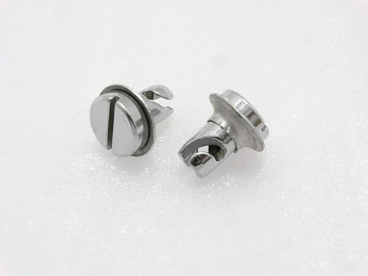 Royal Crusaders MASSEY FERGUSON 135 148 FRONT GRILL RETAINING SCREW