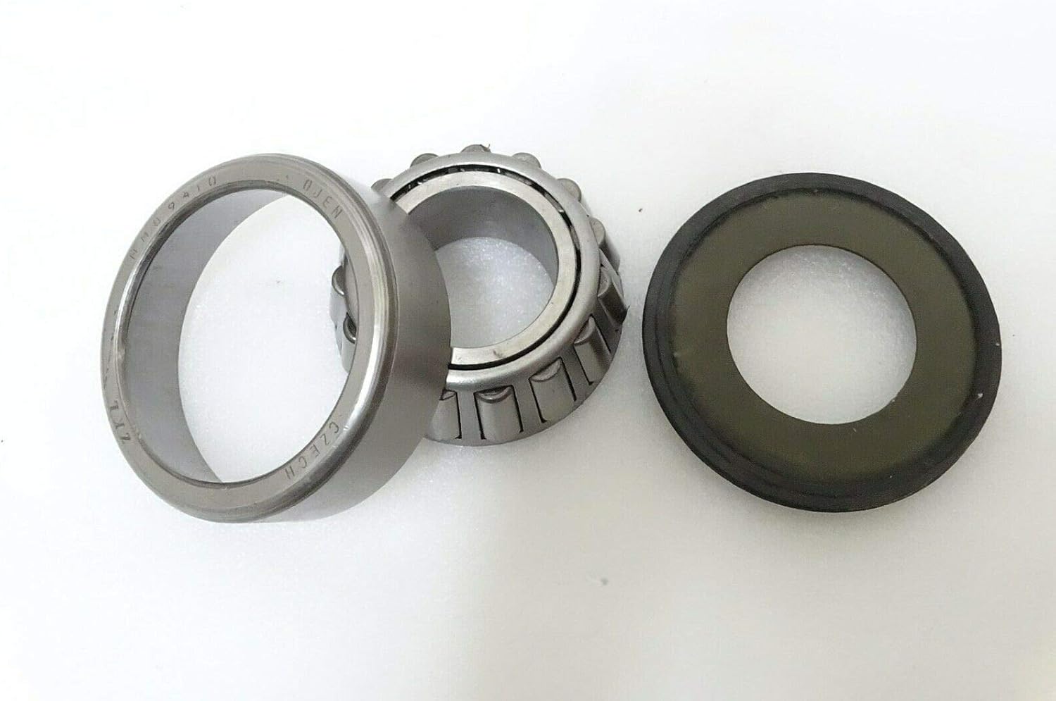 Royal Crusaders NEW JCB PARTS 3CX 4CX LOADALL - STEERING KNUCKLE TRUNNION BEARING & SEAL