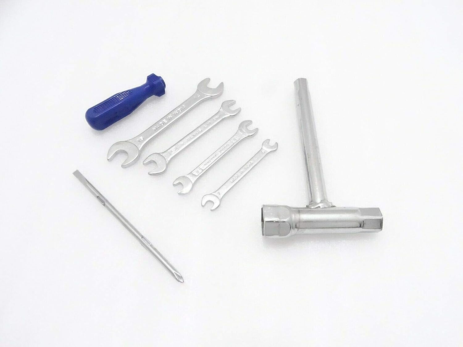 Royal Crusaders VESPA COMPLETE TOOL KIT SET IN RED COLOUR POUCH