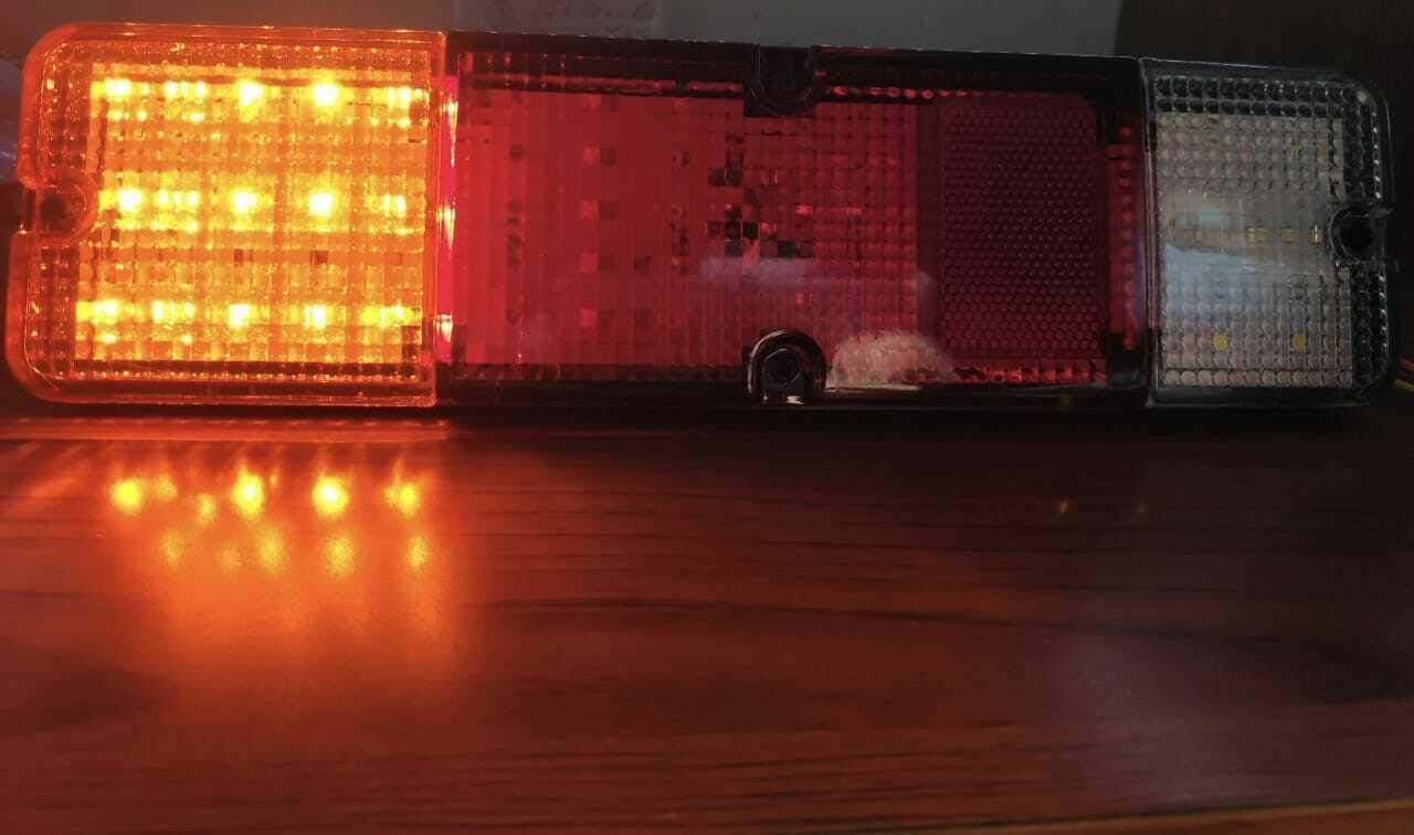 Royal Crusaders Suzuki Samurai Sierra SJ413 SJ410 Rear Brake LED Tail Light Pair