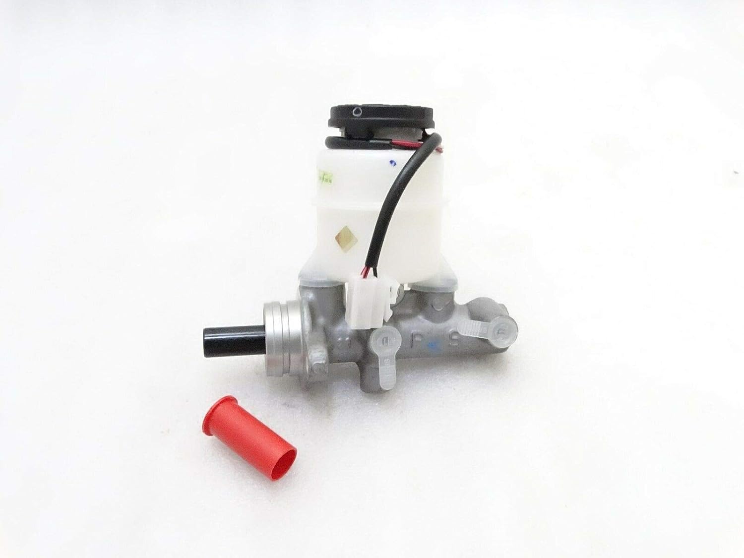 SUZUKI GYPSY BRAKE MASTER ASSEMBLY MPFI MODEL