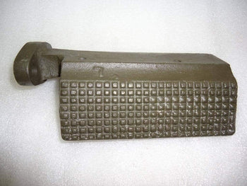 Royal Crusaders MASSEY FERGUSON FOOT REST LH MF135 (Old Model)