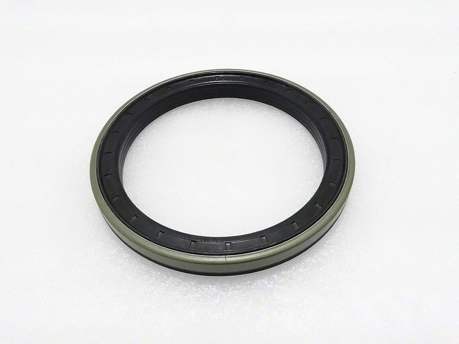 Royal Crusaders JCB Oil Seal for Different Models Part No. 904/50025