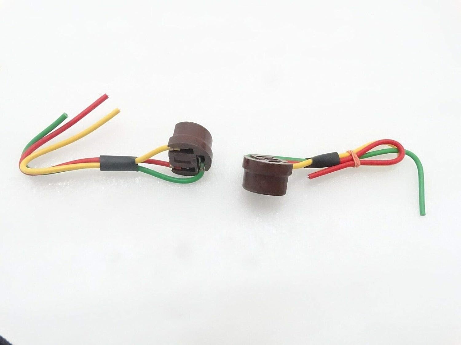 Royal Crusaders Universal Lucas Type 3 Pin Headlight Lamp Holder (Pair)