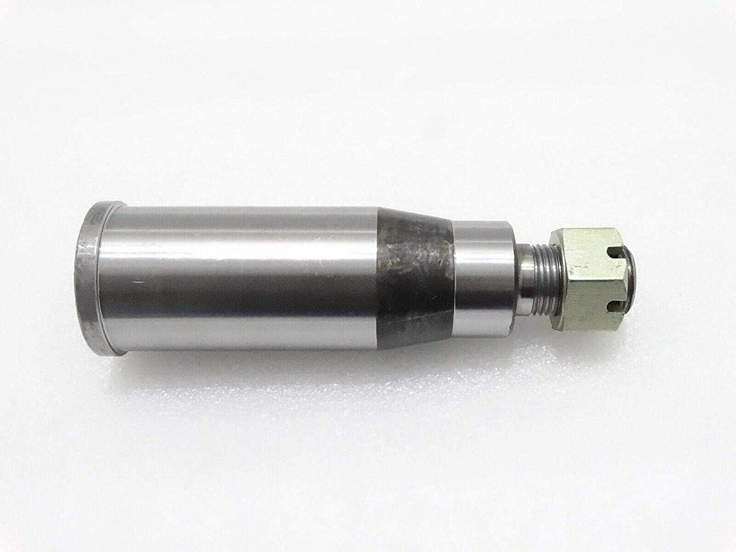 Royal Crusaders JCB Stub Axle+Nut Part No.120/300003