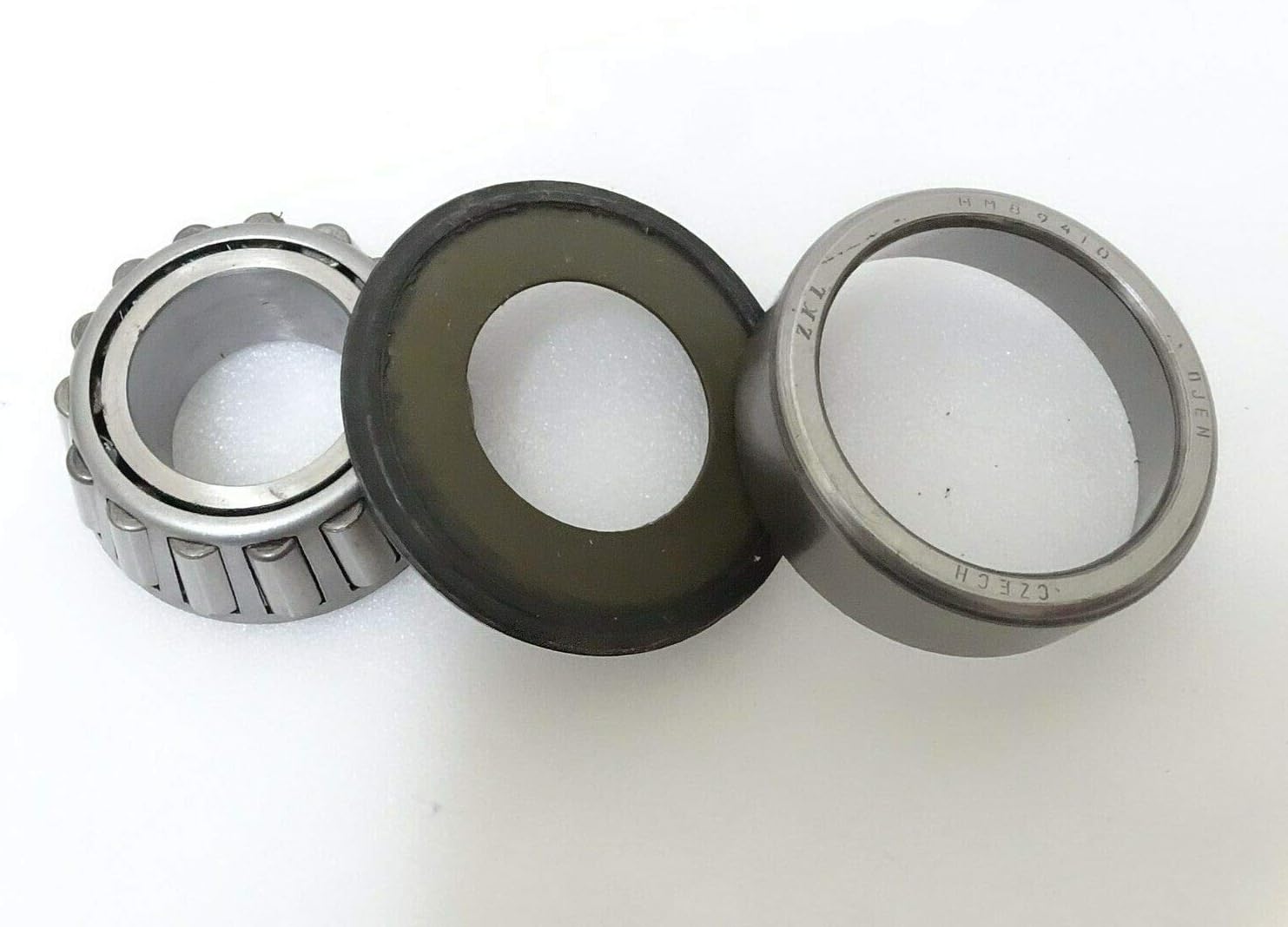 Royal Crusaders NEW JCB PARTS 3CX 4CX LOADALL - STEERING KNUCKLE TRUNNION BEARING & SEAL