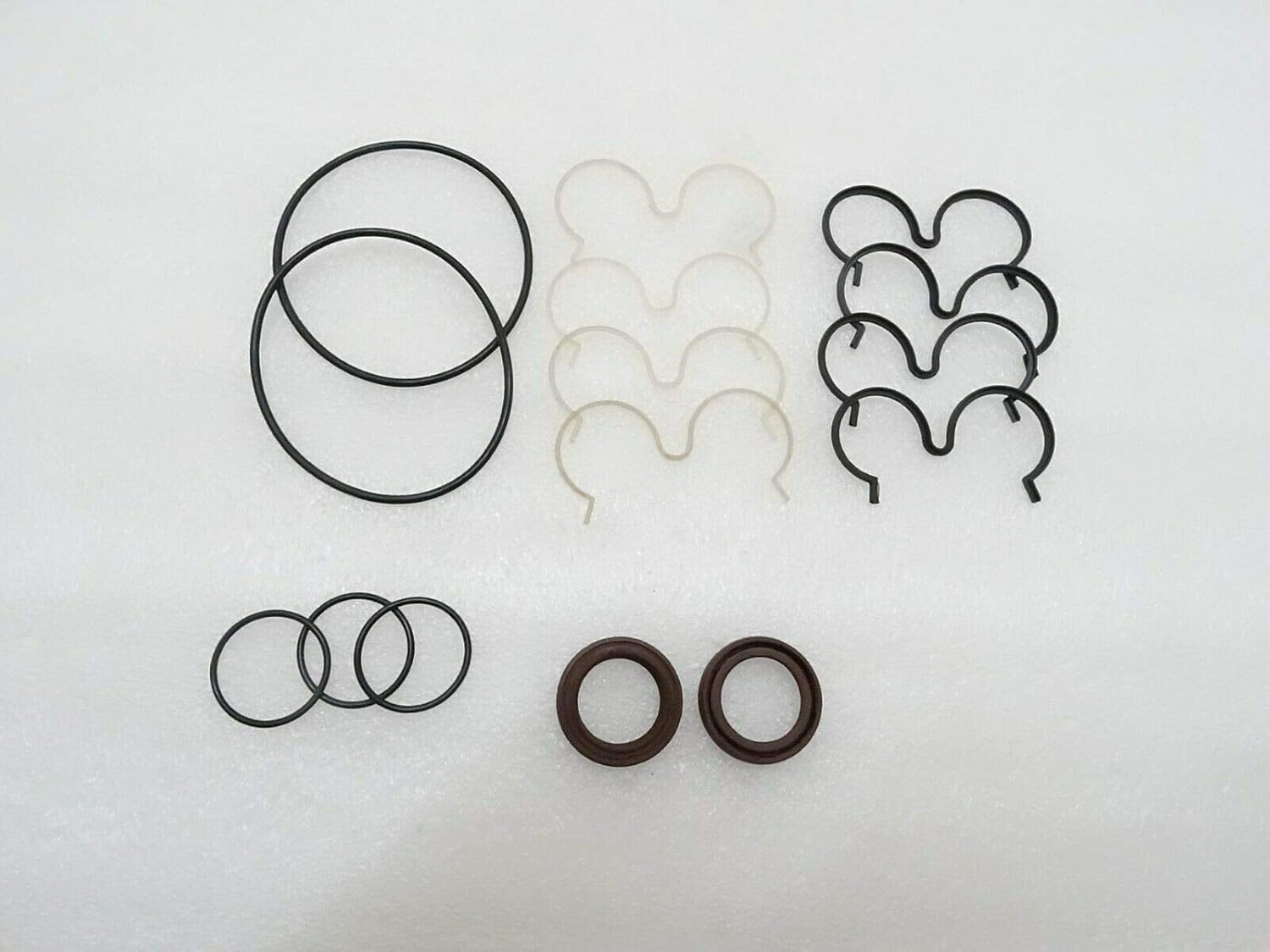 Royal Crusaders JCB Pump Seal Kit For Various JCB Hydraulic Pumps (Part No 20/90290)
