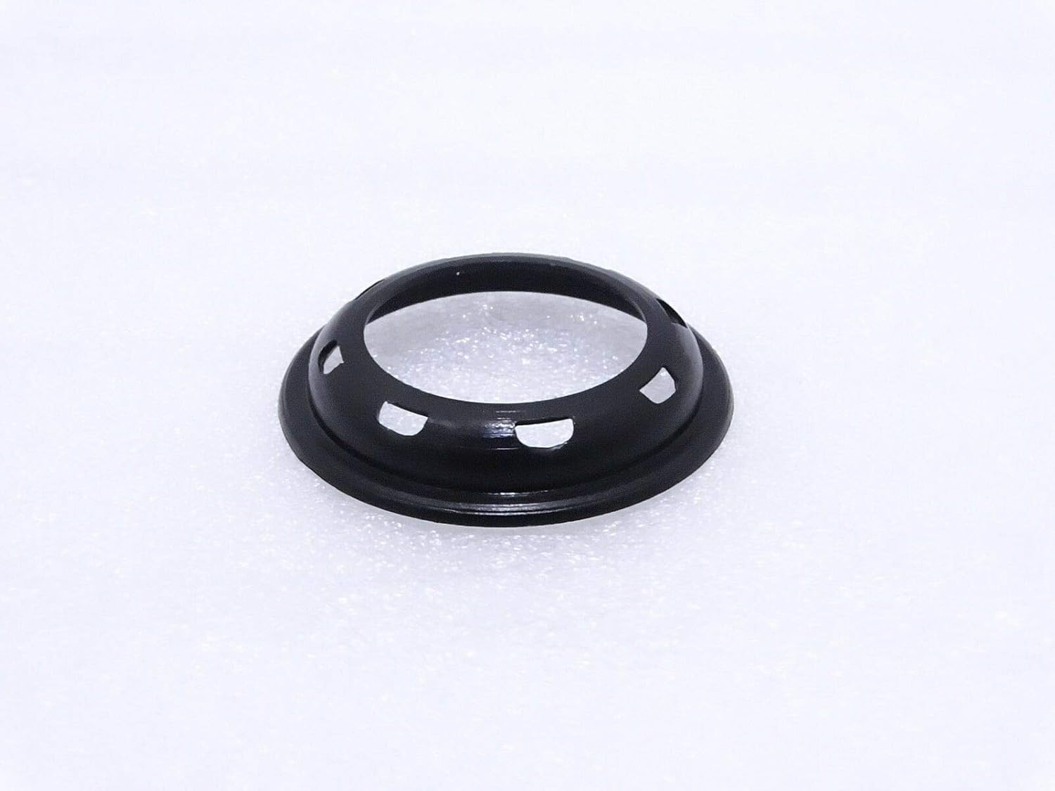 SUZUKI SJ410 SJ413 GYPSY REAR WHEEL AXLE SEAL PROTECTOR