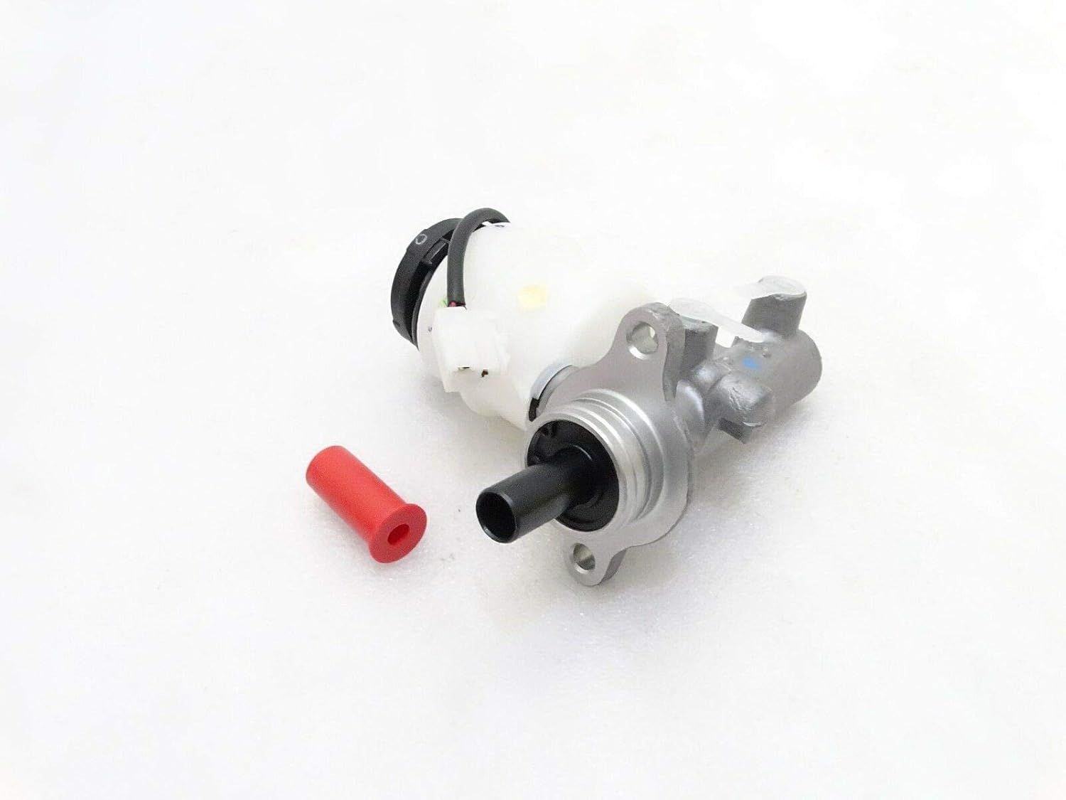 SUZUKI GYPSY BRAKE MASTER ASSEMBLY MPFI MODEL