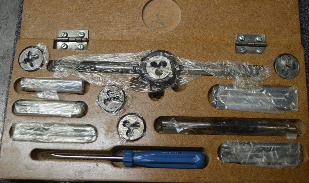 MINI BSW TAP DIE BOXED SET 1/8" - 1/4" - 23 PCS - BRITISH STANDARD WHIT WORTH