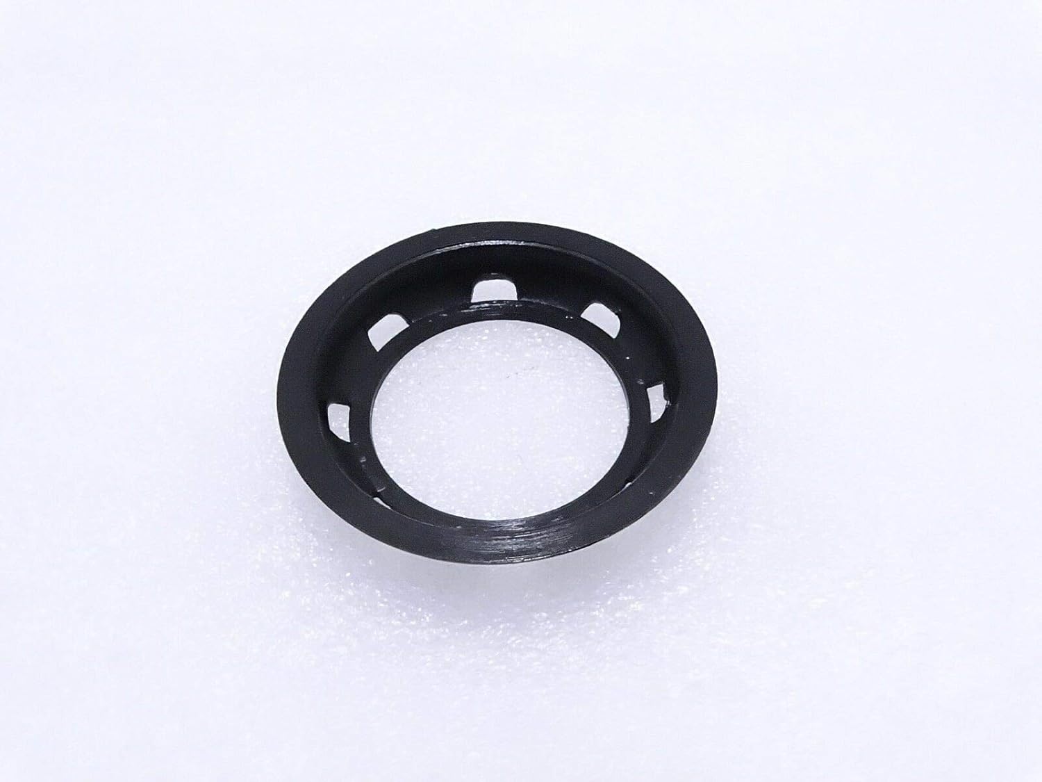 SUZUKI SJ410 SJ413 GYPSY REAR WHEEL AXLE SEAL PROTECTOR