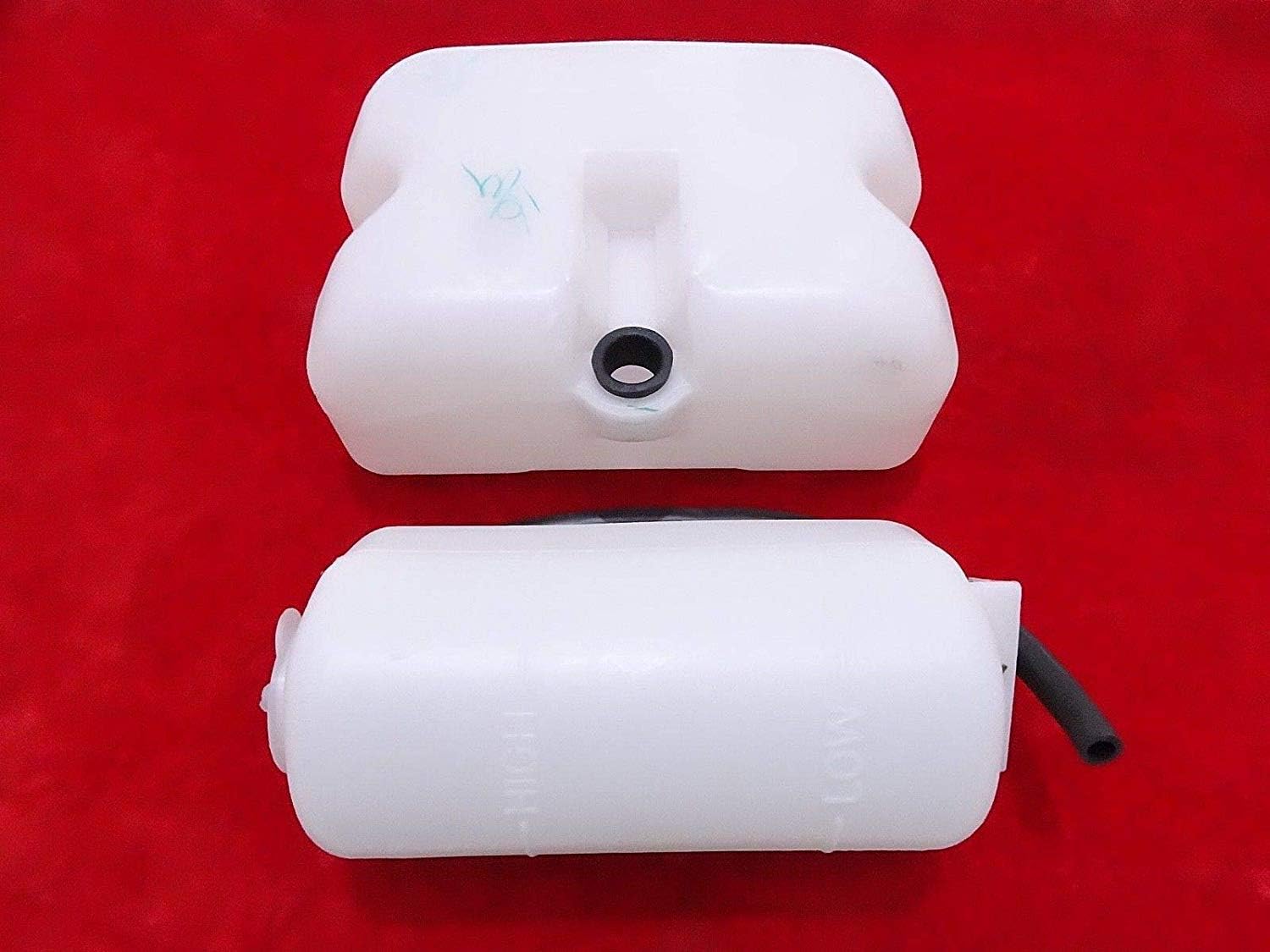 WINDSHIELD WASHER WITH COOLANT BOTTLE SUITABLE FOR SUZUKI SAMURAI SJ410 SJ413