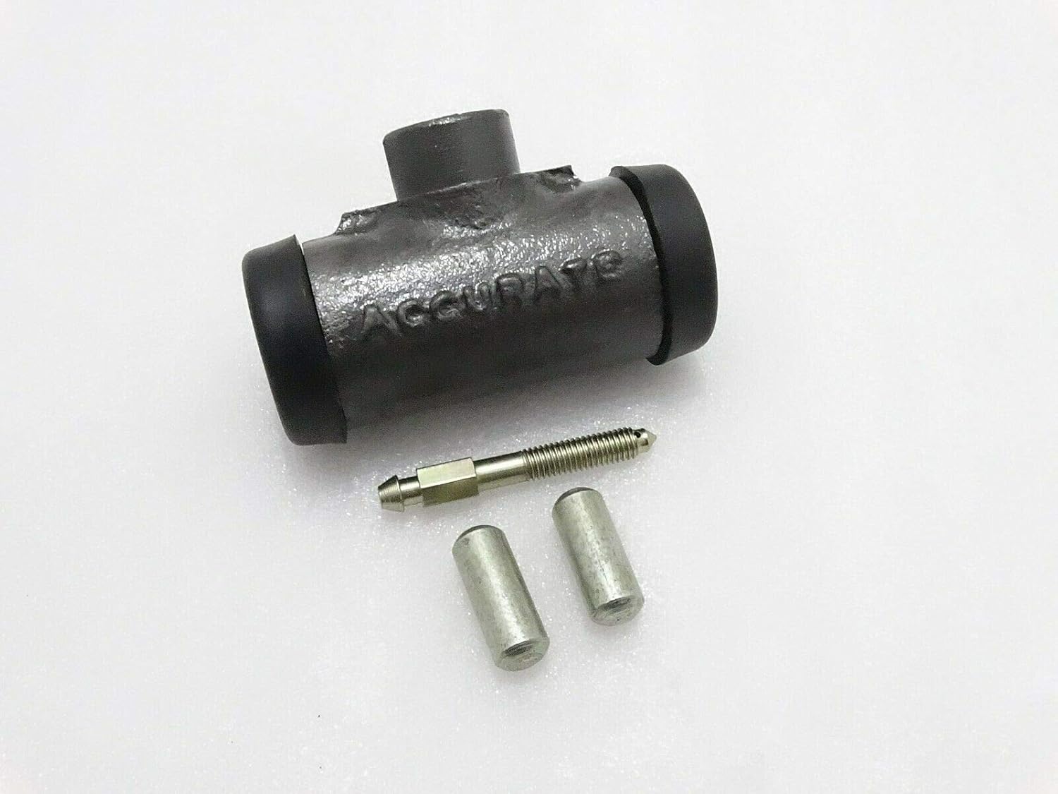 Royal Crusaders ZETOR WHEEL CYLINDER ASSEMBLY RH