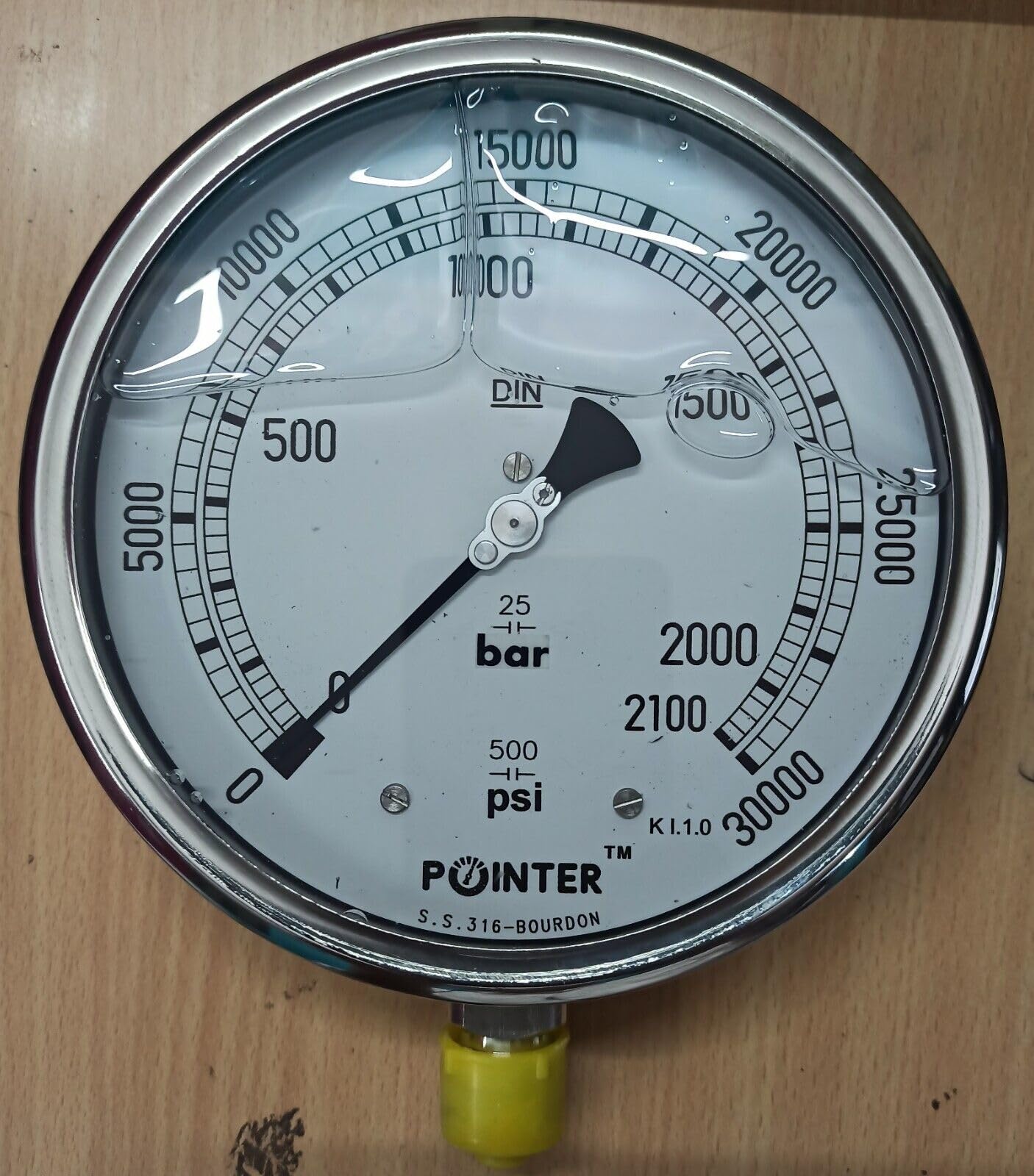TAURISH 150MM Dial High-Pressure Gauge Dual Scale 2100 BAR 30,000 PSI 1/2" BSP Connection Glycerin Filled Heavy Duty Accurate (+/-1%)
