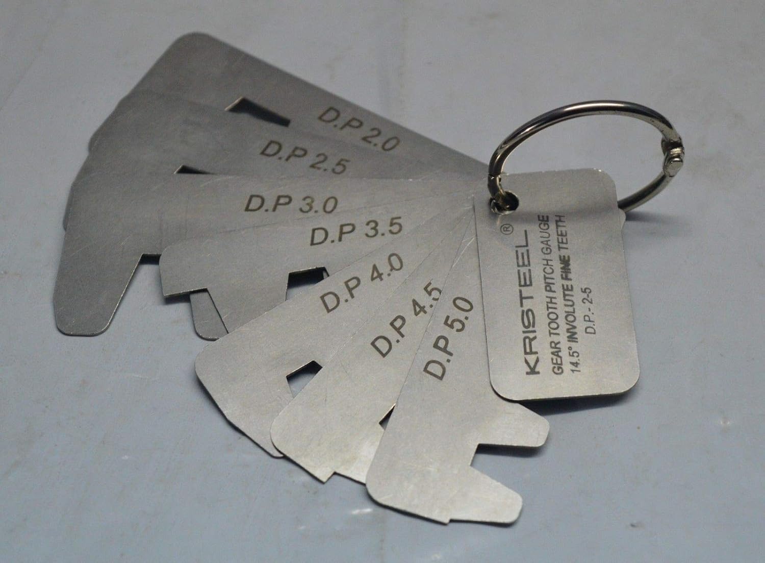 Gear Tooth Profile Gauge 2 to 5 D.P - 14.1/2 Degree Pressure Angle - 7 Leaves