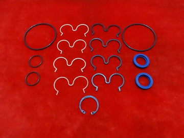 Royal Crusaders New Hydraulic Pump Repair Seal Kit part no 920/01647 Suitable for JCB