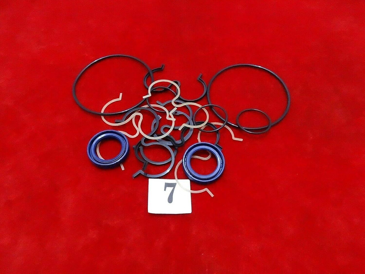 Royal Crusaders New Hydraulic Pump Repair Seal Kit part no 920/01647 Suitable for JCB