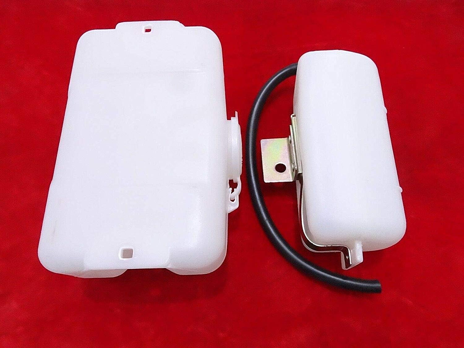 WINDSHIELD WASHER WITH COOLANT BOTTLE SUITABLE FOR SUZUKI SAMURAI SJ410 SJ413