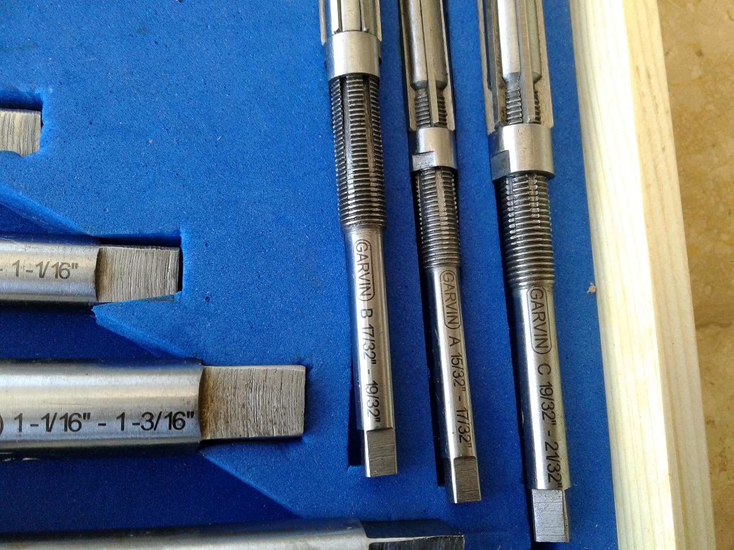 CME 11 pc Adjustable Hand Reamer Set, M2 High-Speed Steel, 15/32"-17/32" to 1 11/32"-1 1/2" Reamer Sizes, Straight Flute